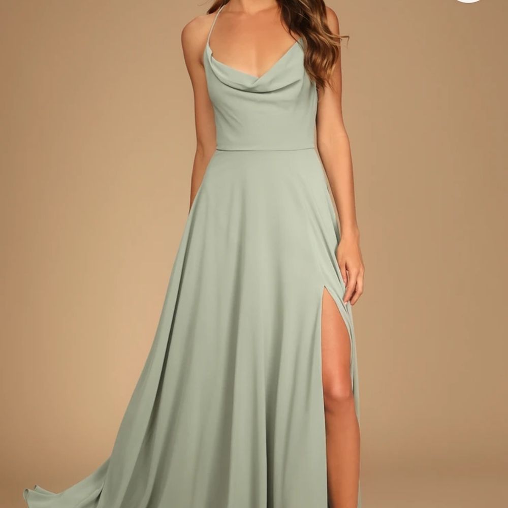 Elegant Green Evening Gown